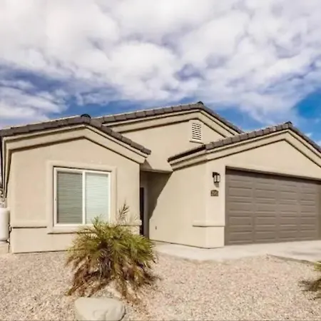 Paradise Oasis! Waterfall Pool & Spa Lake Havasu City Extérieur photo